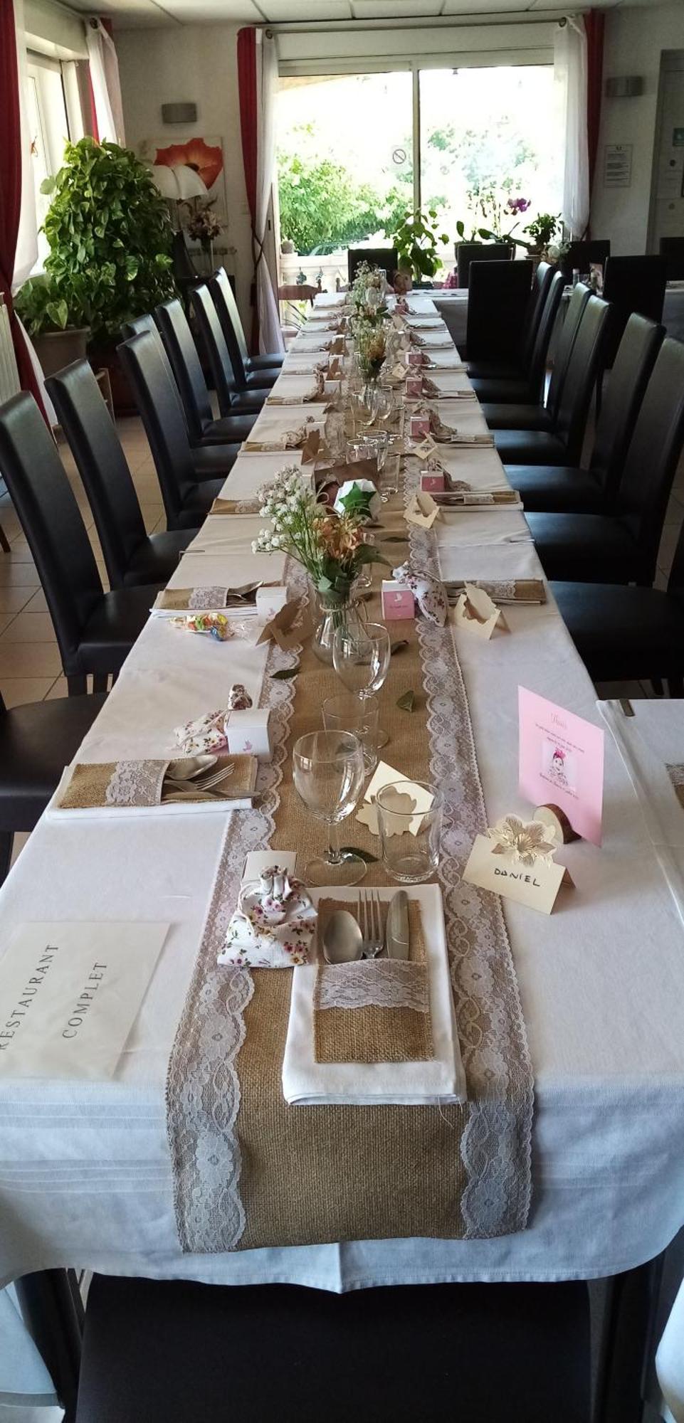 Le Grand Jardin Ξενοδοχείο Aujargues Εξωτερικό φωτογραφία