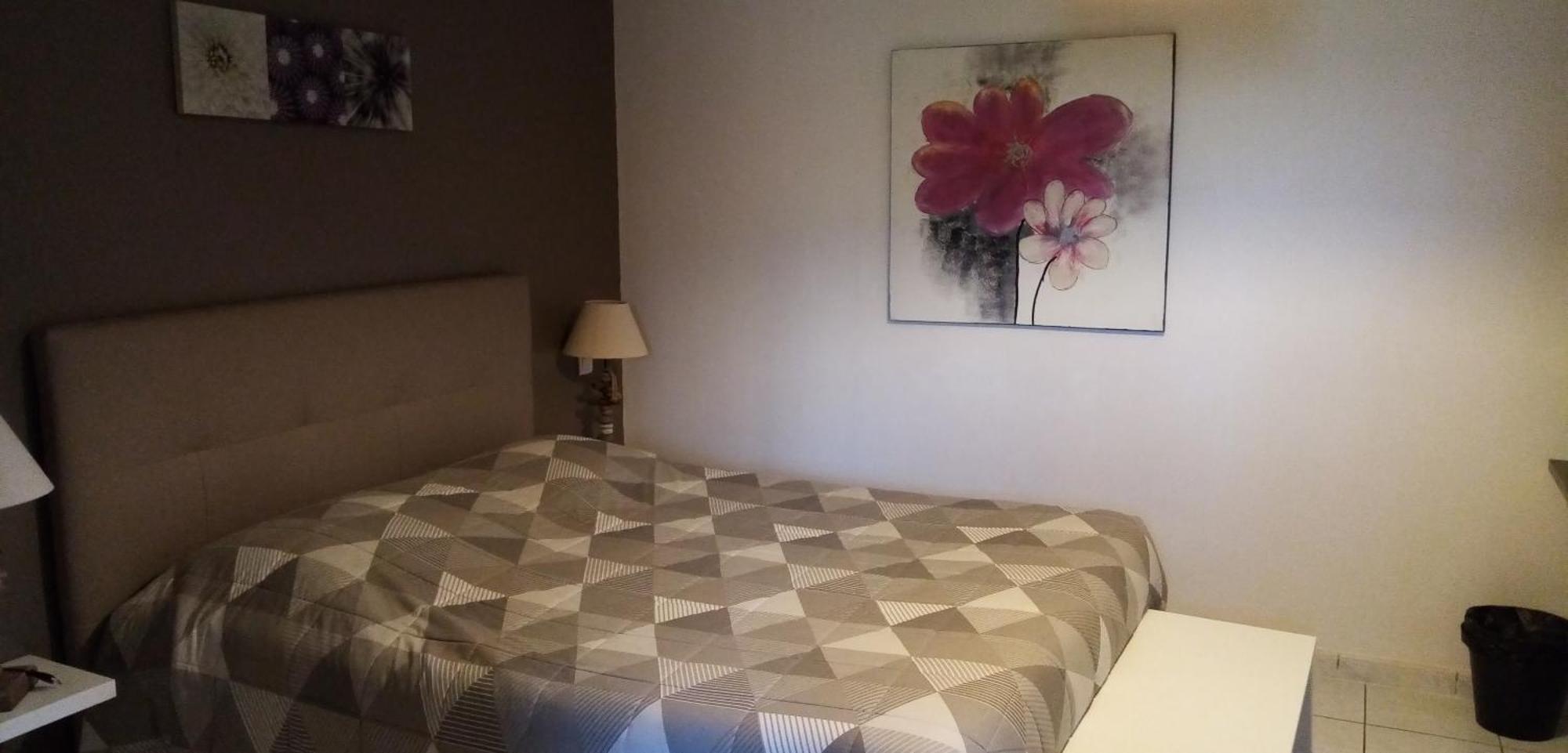Le Grand Jardin Ξενοδοχείο Aujargues Εξωτερικό φωτογραφία