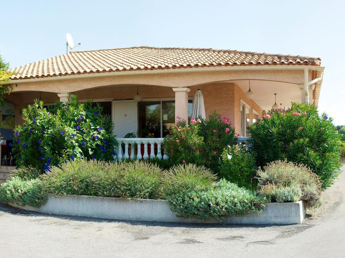 Le Grand Jardin Ξενοδοχείο Aujargues Εξωτερικό φωτογραφία